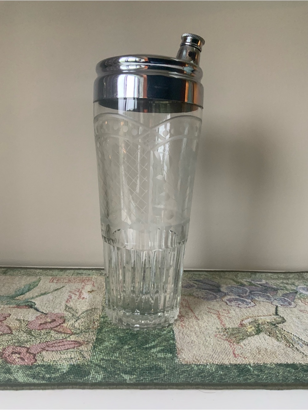 Cocktail Shaker - Picture 2 of 4